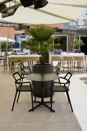 Vondom Faz tablebase