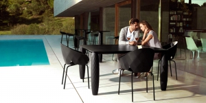 Vondom Vases